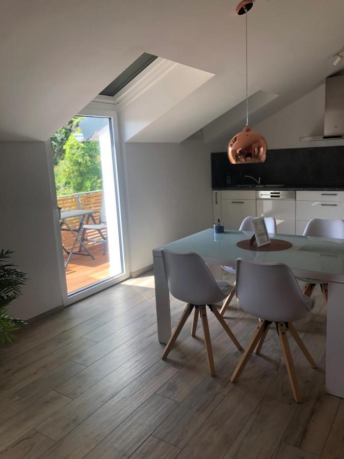 Ferienwohnungen Lamisto Am Waldesrand Neckartenzlingen Luaran gambar